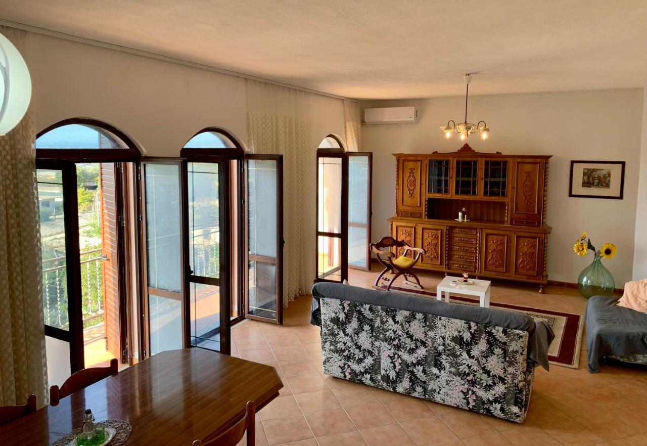 Guesthouse Villa Rosa Berat Exteriör bild